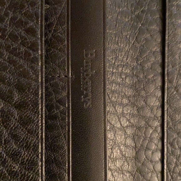 Burberry’s Long Black Wallet - Picture 2 of 5